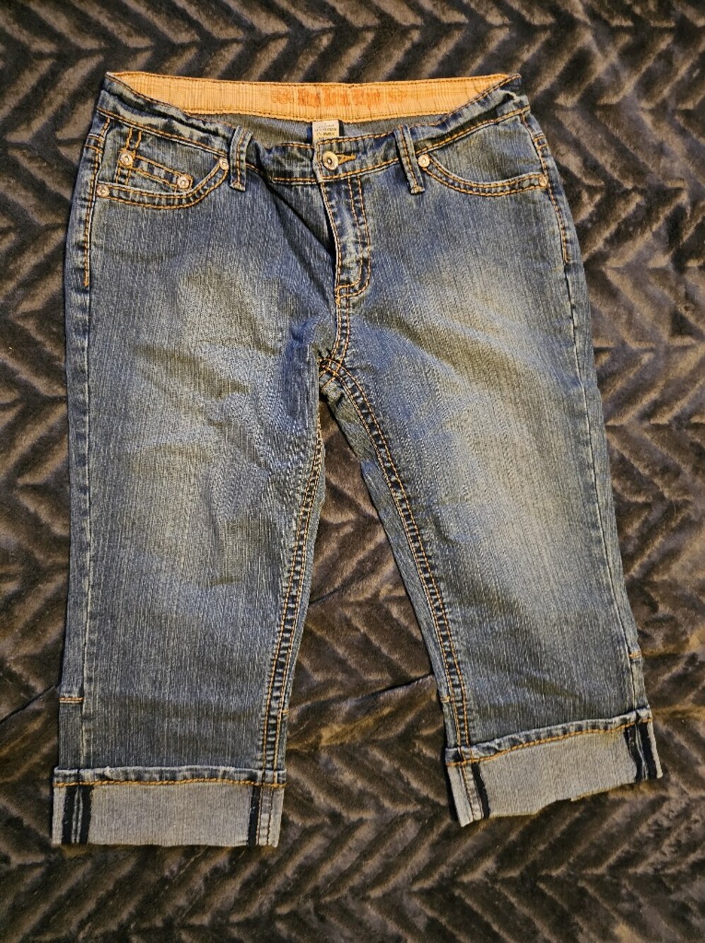 Refuge Bermuda Jean Shorts Women's Size 9 Medium Wash Cuffed Stretch Denim